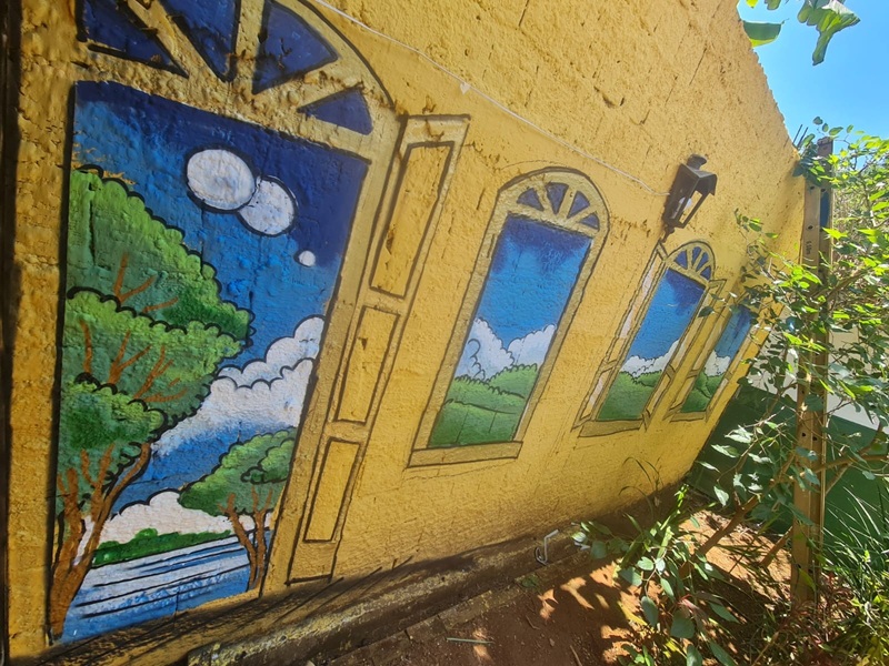 0 mural amarelo