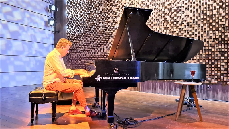 misha piano