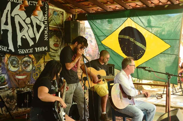 252 enlatados