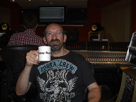 barbieri_control_room