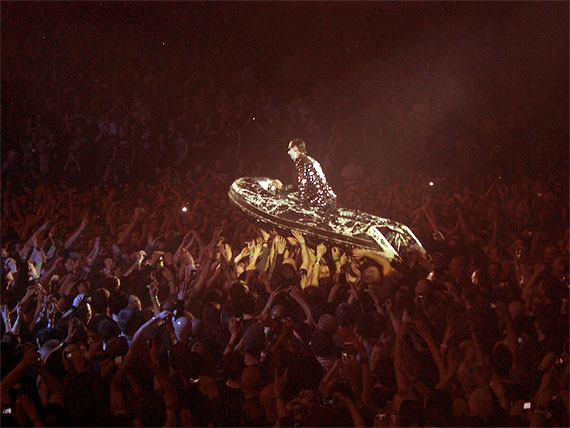 rammstein_the_boat
